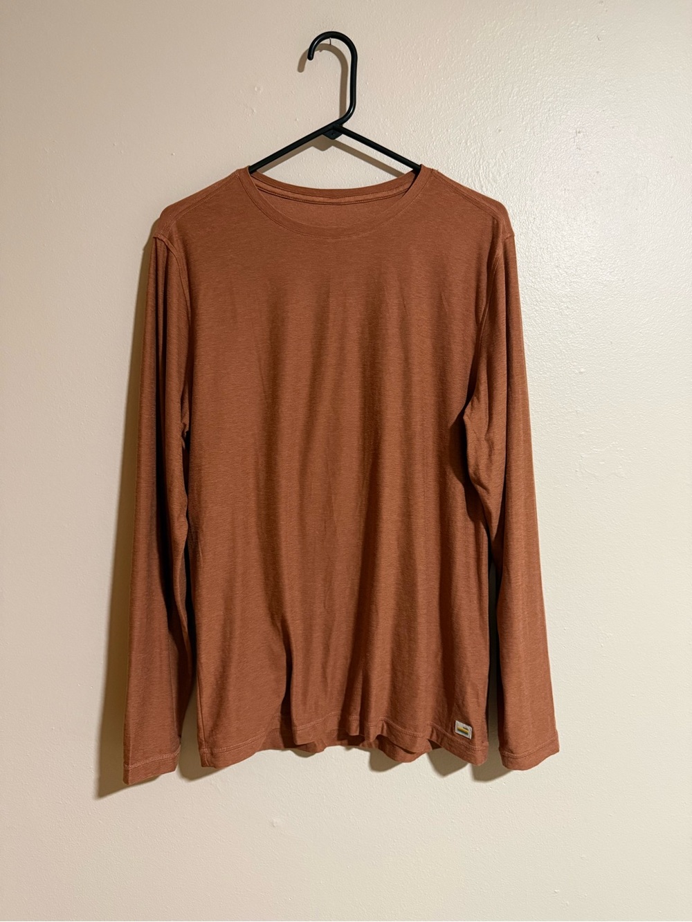 Vuori Long Sleeve Strato Tech Tee Mens Large